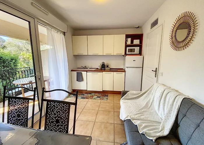 Apartment L'orangeraie Du Cap D'antibes